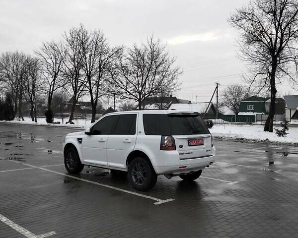 Білий Ленд Ровер Freelander, об'ємом двигуна 2.2 л та пробігом 225 тис. км за 14300 $, фото 17 на Automoto.ua