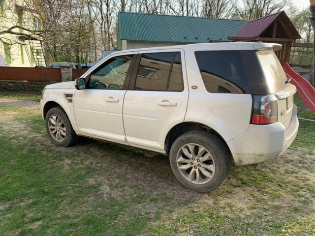 Білий Ленд Ровер Freelander, об'ємом двигуна 2 л та пробігом 179 тис. км за 15700 $, фото 8 на Automoto.ua