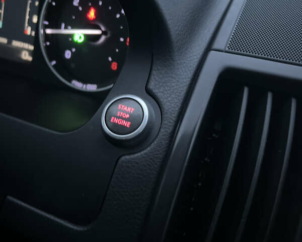 Білий Ленд Ровер Freelander, об'ємом двигуна 2.18 л та пробігом 225 тис. км за 12990 $, фото 43 на Automoto.ua