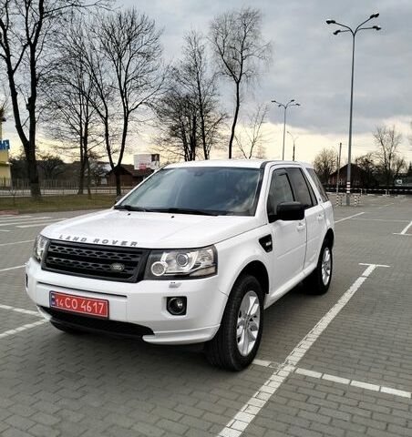 Білий Ленд Ровер Freelander, об'ємом двигуна 2.18 л та пробігом 227 тис. км за 13600 $, фото 4 на Automoto.ua