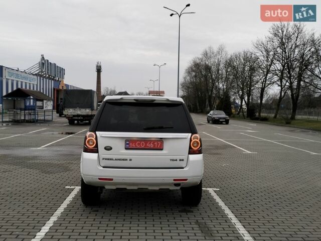 Білий Ленд Ровер Freelander, об'ємом двигуна 2.2 л та пробігом 227 тис. км за 12650 $, фото 12 на Automoto.ua