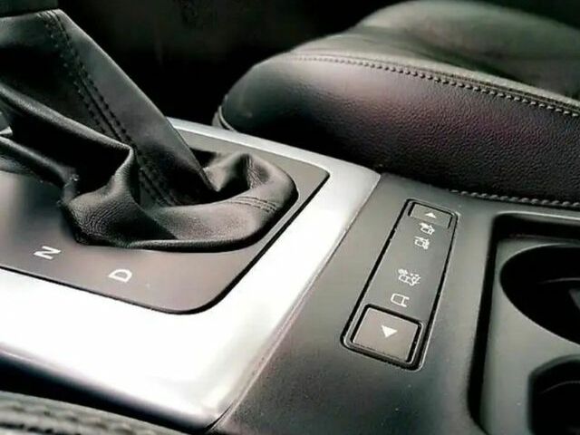 Белый Ленд Ровер Фрилендер, объемом двигателя 2 л и пробегом 250 тыс. км за 12200 $, фото 13 на Automoto.ua