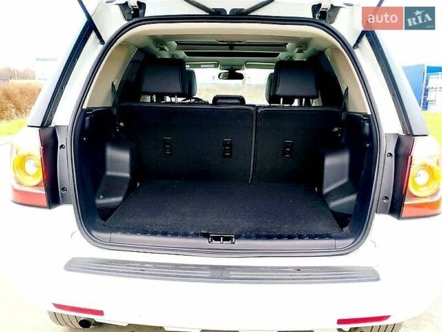 Білий Ленд Ровер Freelander, об'ємом двигуна 2 л та пробігом 200 тис. км за 13500 $, фото 15 на Automoto.ua