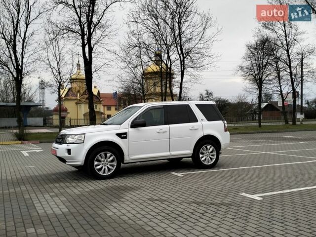 Білий Ленд Ровер Freelander, об'ємом двигуна 2.2 л та пробігом 227 тис. км за 12650 $, фото 4 на Automoto.ua