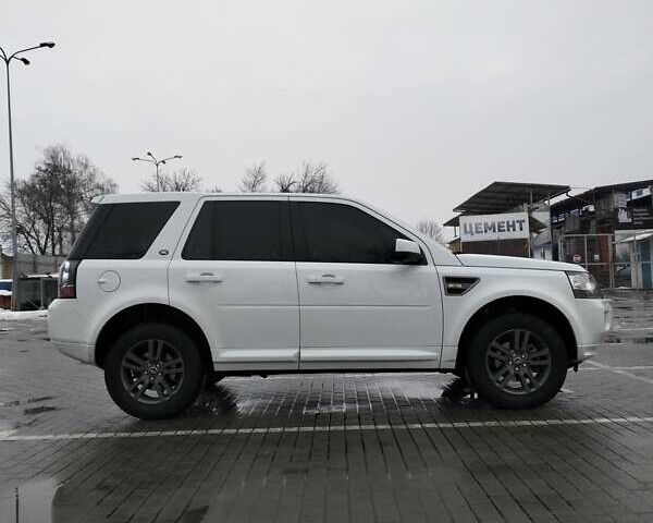 Білий Ленд Ровер Freelander, об'ємом двигуна 2.2 л та пробігом 225 тис. км за 14300 $, фото 25 на Automoto.ua
