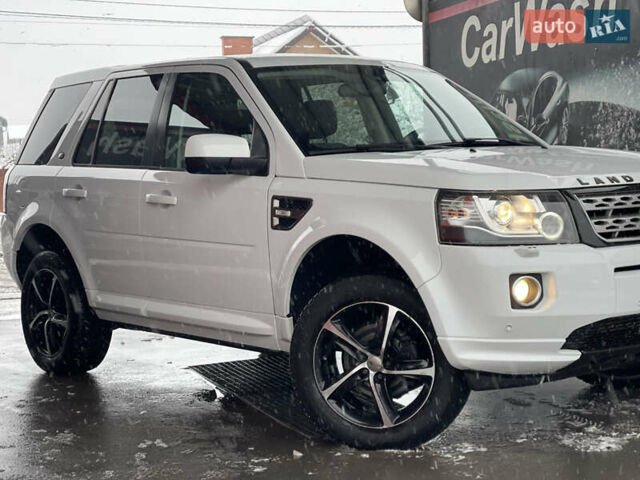 Белый Ленд Ровер Фрилендер, объемом двигателя 2.2 л и пробегом 207 тыс. км за 13950 $, фото 24 на Automoto.ua
