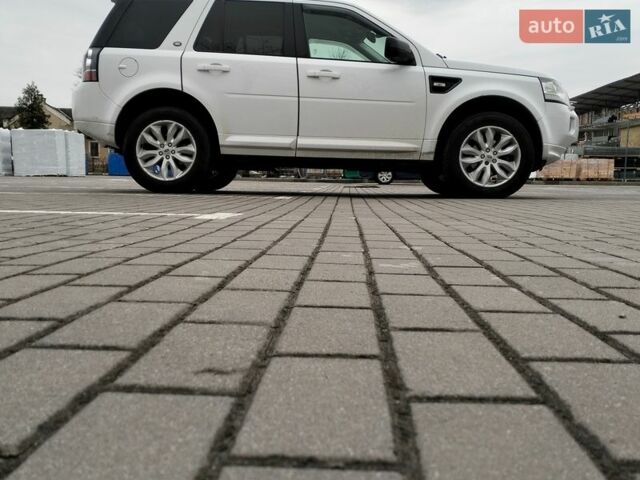 Білий Ленд Ровер Freelander, об'ємом двигуна 2.2 л та пробігом 227 тис. км за 12650 $, фото 18 на Automoto.ua