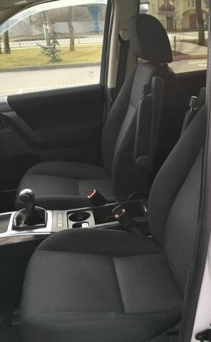 Білий Ленд Ровер Freelander, об'ємом двигуна 2.18 л та пробігом 227 тис. км за 13600 $, фото 44 на Automoto.ua