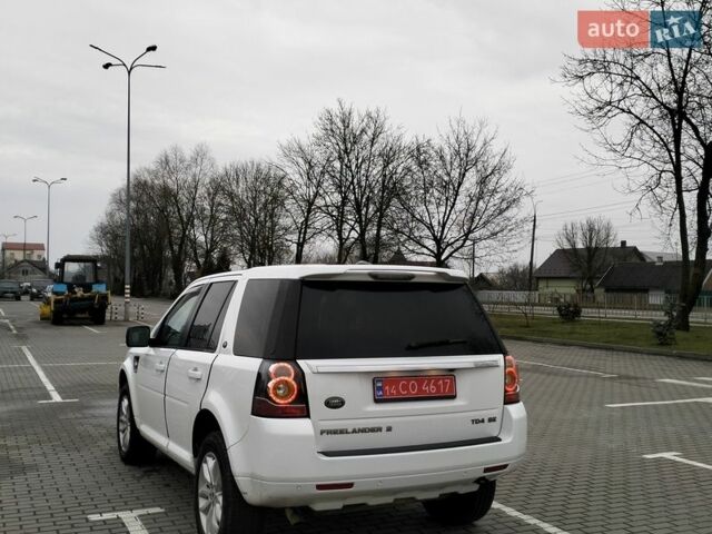 Білий Ленд Ровер Freelander, об'ємом двигуна 2.2 л та пробігом 227 тис. км за 12650 $, фото 10 на Automoto.ua