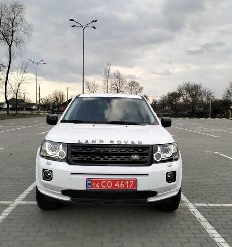 Білий Ленд Ровер Freelander, об'ємом двигуна 2.18 л та пробігом 227 тис. км за 13600 $, фото 5 на Automoto.ua