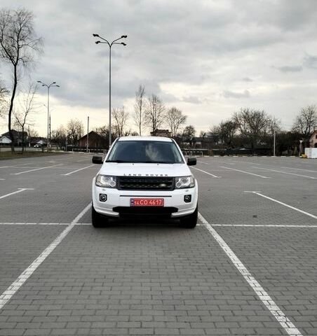 Білий Ленд Ровер Freelander, об'ємом двигуна 2.18 л та пробігом 227 тис. км за 13600 $, фото 8 на Automoto.ua