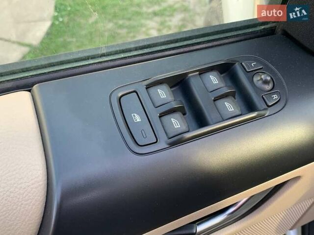 Білий Ленд Ровер Freelander, об'ємом двигуна 2 л та пробігом 185 тис. км за 14100 $, фото 12 на Automoto.ua