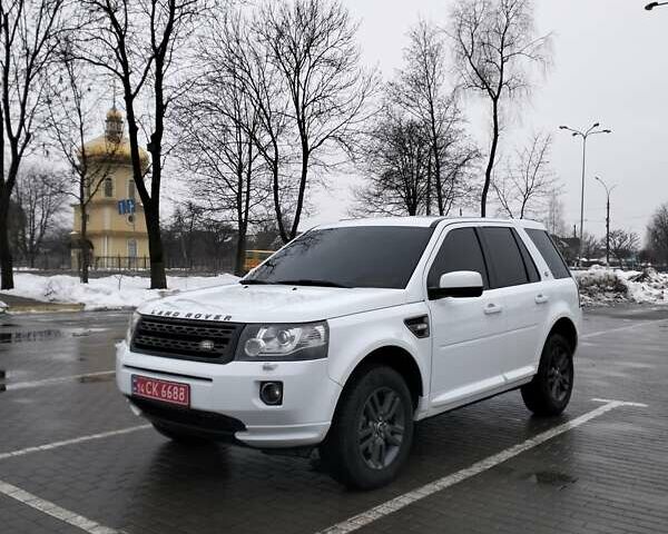 Білий Ленд Ровер Freelander, об'ємом двигуна 2.2 л та пробігом 225 тис. км за 14300 $, фото 2 на Automoto.ua