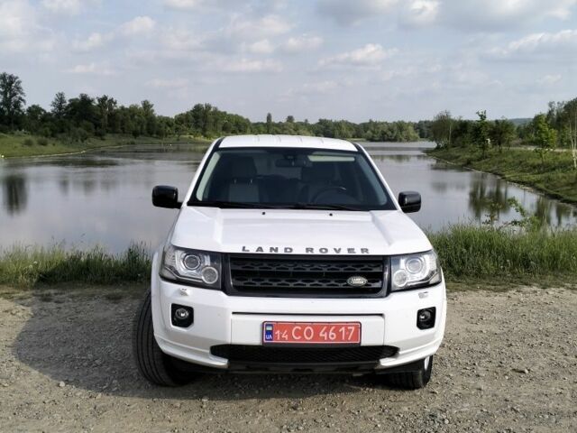 Білий Ленд Ровер Freelander, об'ємом двигуна 2.2 л та пробігом 263 тис. км за 13300 $, фото 2 на Automoto.ua