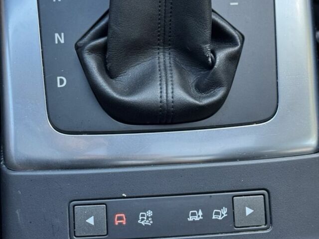 Белый Ленд Ровер Фрилендер, объемом двигателя 2 л и пробегом 236 тыс. км за 11900 $, фото 13 на Automoto.ua