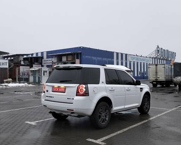 Білий Ленд Ровер Freelander, об'ємом двигуна 2.2 л та пробігом 225 тис. км за 14300 $, фото 11 на Automoto.ua
