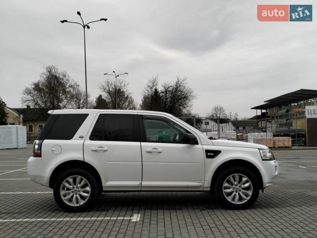 Білий Ленд Ровер Freelander, об'ємом двигуна 2.2 л та пробігом 227 тис. км за 12650 $, фото 21 на Automoto.ua