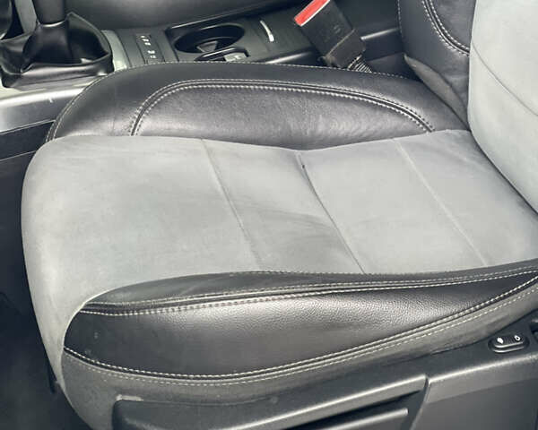 Белый Ленд Ровер Фрилендер, объемом двигателя 2.2 л и пробегом 207 тыс. км за 13950 $, фото 101 на Automoto.ua