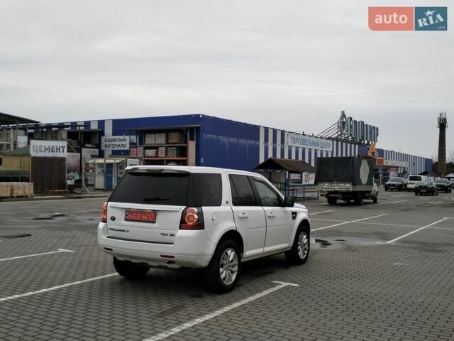 Білий Ленд Ровер Freelander, об'ємом двигуна 2.2 л та пробігом 227 тис. км за 12650 $, фото 14 на Automoto.ua
