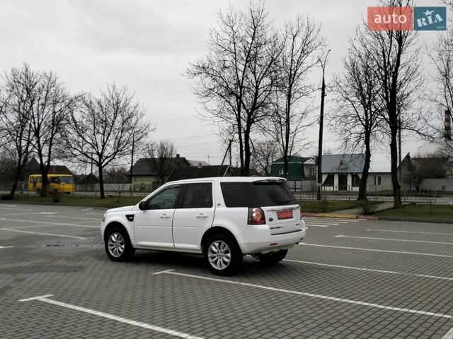 Білий Ленд Ровер Freelander, об'ємом двигуна 2.2 л та пробігом 227 тис. км за 12650 $, фото 7 на Automoto.ua