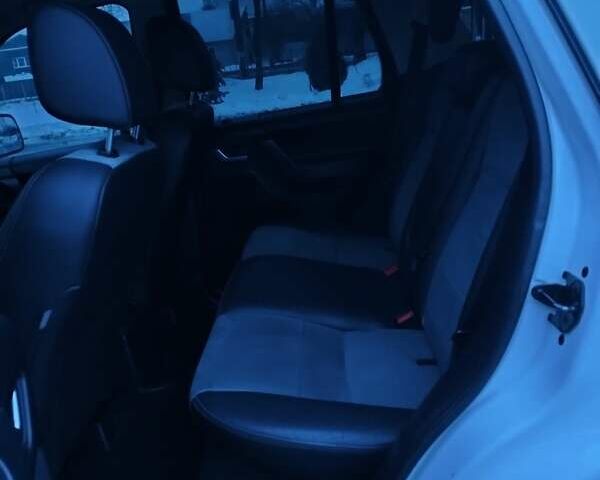 Білий Ленд Ровер Freelander, об'ємом двигуна 2.2 л та пробігом 225 тис. км за 14300 $, фото 44 на Automoto.ua