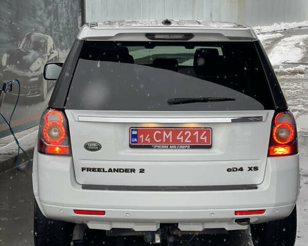 Белый Ленд Ровер Фрилендер, объемом двигателя 2.2 л и пробегом 207 тыс. км за 13950 $, фото 40 на Automoto.ua