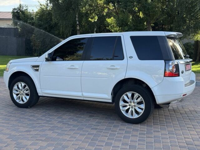 Белый Ленд Ровер Фрилендер, объемом двигателя 2 л и пробегом 236 тыс. км за 11900 $, фото 17 на Automoto.ua