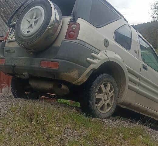 Бежевий Ленд Ровер Freelander, об'ємом двигуна 2 л та пробігом 230 тис. км за 2600 $, фото 6 на Automoto.ua