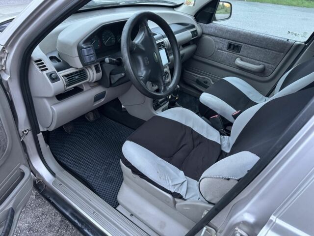 Бежевый Ленд Ровер Фрилендер, объемом двигателя 2 л и пробегом 200 тыс. км за 2950 $, фото 10 на Automoto.ua