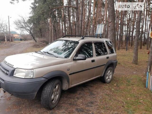 Бежевий Ленд Ровер Freelander, об'ємом двигуна 2.5 л та пробігом 320 тис. км за 4800 $, фото 1 на Automoto.ua