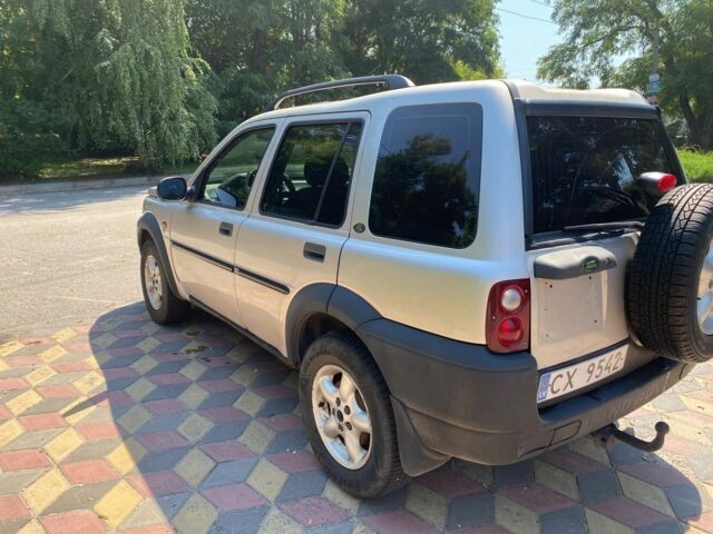 Бежевий Ленд Ровер Freelander, об'ємом двигуна 2 л та пробігом 300 тис. км за 4008 $, фото 2 на Automoto.ua