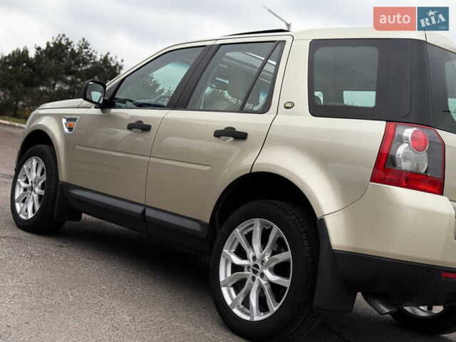 Бежевый Ленд Ровер Фрилендер, объемом двигателя 2.2 л и пробегом 289 тыс. км за 10500 $, фото 17 на Automoto.ua