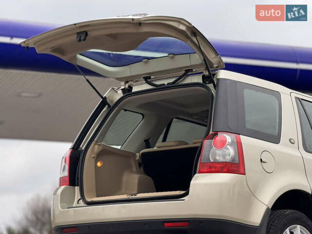 Бежевый Ленд Ровер Фрилендер, объемом двигателя 2.2 л и пробегом 289 тыс. км за 10500 $, фото 53 на Automoto.ua