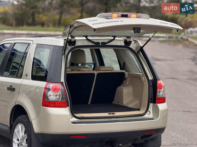 Бежевый Ленд Ровер Фрилендер, объемом двигателя 2.2 л и пробегом 289 тыс. км за 10500 $, фото 52 на Automoto.ua
