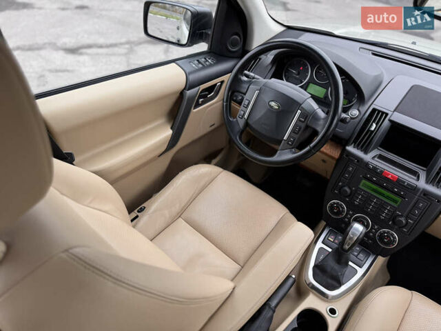 Бежевый Ленд Ровер Фрилендер, объемом двигателя 2.2 л и пробегом 289 тыс. км за 10500 $, фото 21 на Automoto.ua