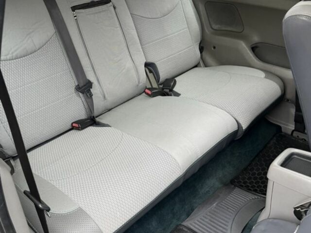 Черный Ленд Ровер Фрилендер, объемом двигателя 1.8 л и пробегом 183 тыс. км за 5500 $, фото 11 на Automoto.ua