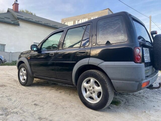 Чорний Ленд Ровер Freelander, об'ємом двигуна 2 л та пробігом 233 тис. км за 3900 $, фото 1 на Automoto.ua