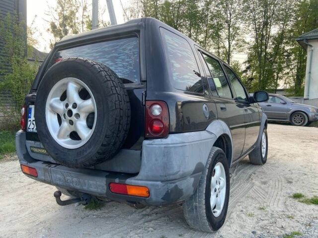 Чорний Ленд Ровер Freelander, об'ємом двигуна 2 л та пробігом 233 тис. км за 3900 $, фото 2 на Automoto.ua