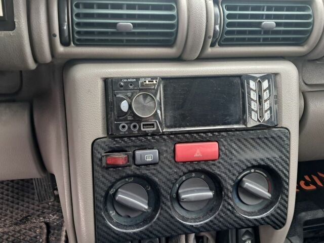 Черный Ленд Ровер Фрилендер, объемом двигателя 2 л и пробегом 394 тыс. км за 3120 $, фото 5 на Automoto.ua