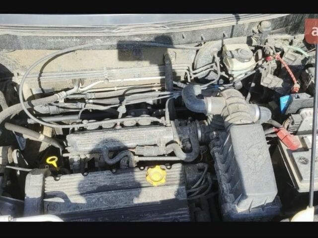 Черный Ленд Ровер Фрилендер, объемом двигателя 1.8 л и пробегом 195 тыс. км за 5500 $, фото 7 на Automoto.ua