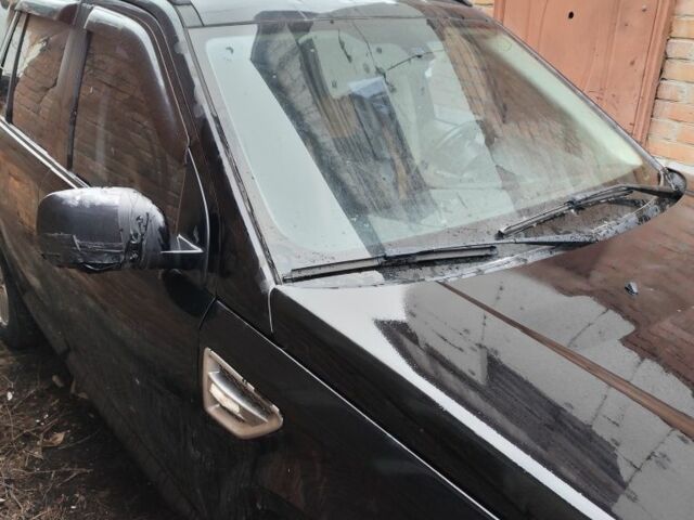 Чорний Ленд Ровер Freelander, об'ємом двигуна 2.2 л та пробігом 370 тис. км за 7601 $, фото 4 на Automoto.ua