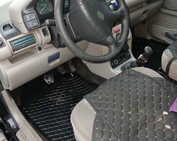 Чорний Ленд Ровер Freelander, об'ємом двигуна 0 л та пробігом 320 тис. км за 2600 $, фото 6 на Automoto.ua