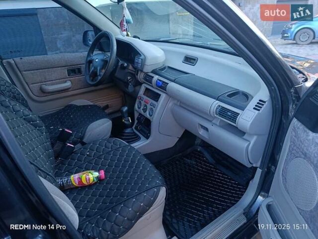 Черный Ленд Ровер Фрилендер, объемом двигателя 2 л и пробегом 300 тыс. км за 1999 $, фото 5 на Automoto.ua