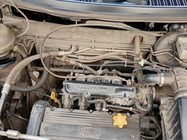 Черный Ленд Ровер Фрилендер, объемом двигателя 1.8 л и пробегом 320 тыс. км за 4650 $, фото 12 на Automoto.ua