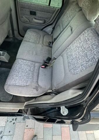 Черный Ленд Ровер Фрилендер, объемом двигателя 0 л и пробегом 355 тыс. км за 2800 $, фото 12 на Automoto.ua