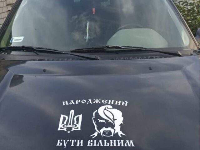 Чорний Ленд Ровер Freelander, об'ємом двигуна 1.8 л та пробігом 254 тис. км за 1900 $, фото 2 на Automoto.ua