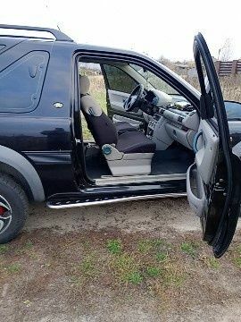 Черный Ленд Ровер Фрилендер, объемом двигателя 1.8 л и пробегом 320 тыс. км за 4650 $, фото 8 на Automoto.ua