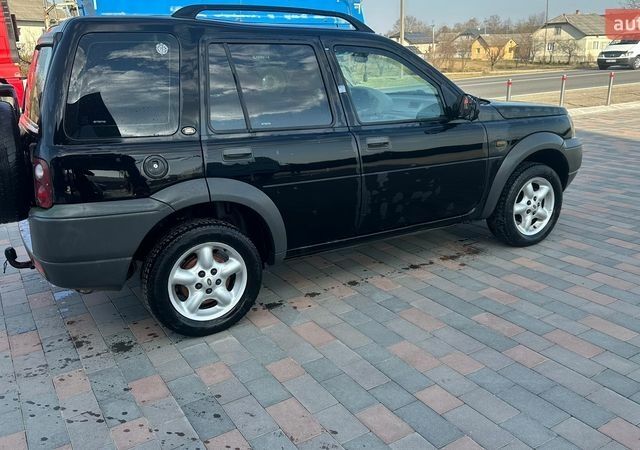 Черный Ленд Ровер Фрилендер, объемом двигателя 0 л и пробегом 355 тыс. км за 2800 $, фото 5 на Automoto.ua