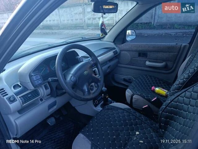 Черный Ленд Ровер Фрилендер, объемом двигателя 2 л и пробегом 300 тыс. км за 1999 $, фото 4 на Automoto.ua