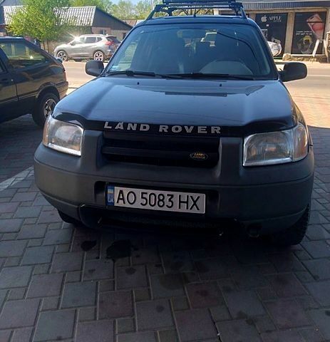 Чорний Ленд Ровер Freelander, об'ємом двигуна 1.8 л та пробігом 240 тис. км за 3500 $, фото 2 на Automoto.ua
